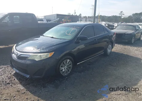 2012 Toyota Camry Le z USA, uszkodzony, nr VIN 4T1BF1FK1CU125720